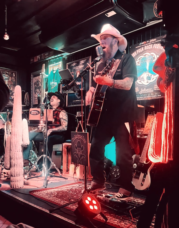 Sommer Special mit The Backyard Sons