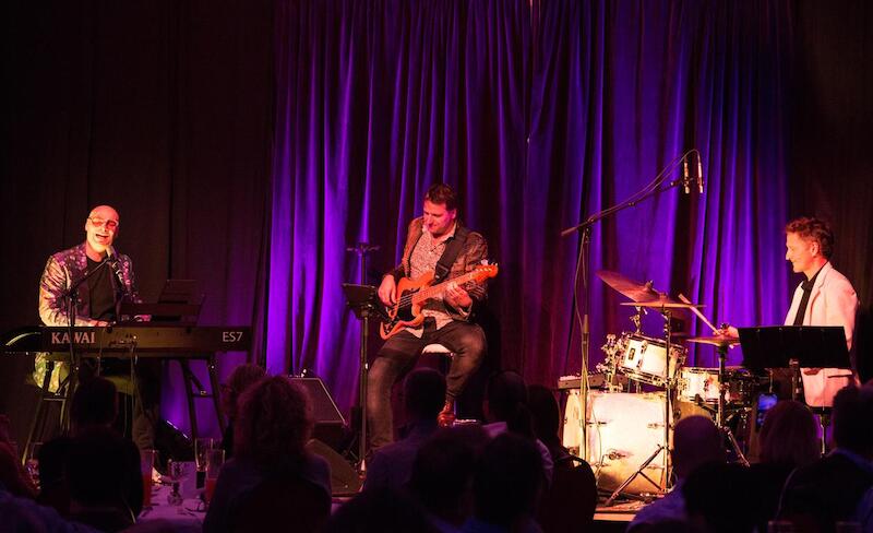 Elton John Tribute Dinner Konzert - The Musical Sound of Elton John