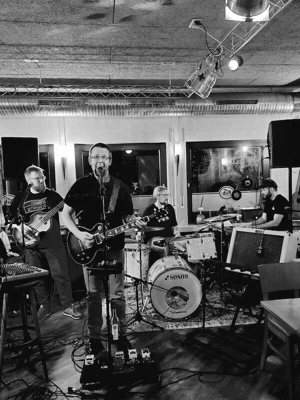Sommer Special mit Lost Basement Tapes